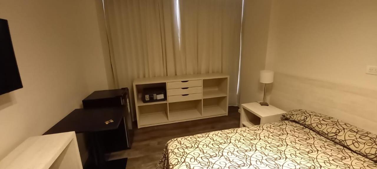 Hotel Versailles Mar del Plata Rom bilde